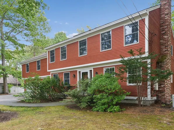 20 Winnocks Neck Road, Scarborough, ME 04074