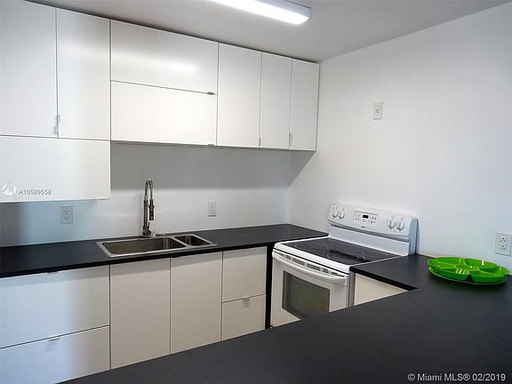 2nd image of 74 Harwood H #74