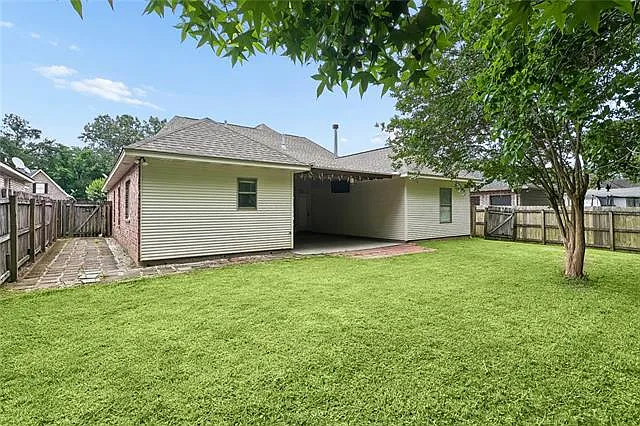 397 Brown Thrasher Loop S — Photo 23