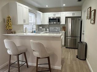 1136 Staghorn St, Wellington, FL 33414