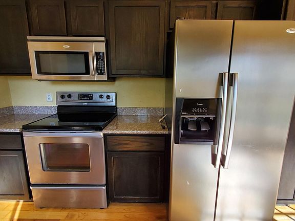 5th image of 1326 E Louisiana St