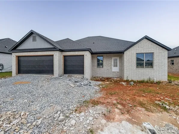 4788 Hawk St, Springdale, AR 72762