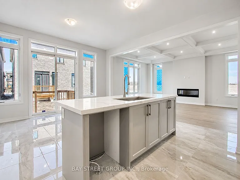274 McKean Dr — Photo 8