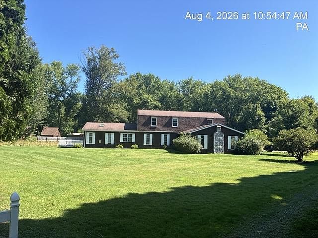 1st image of 16 Wildlife Ln