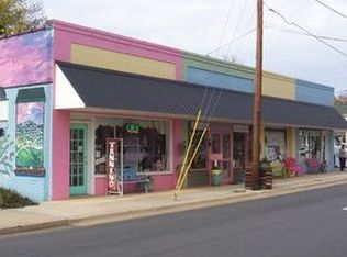 403 E Union St, Morganton, NC 28655