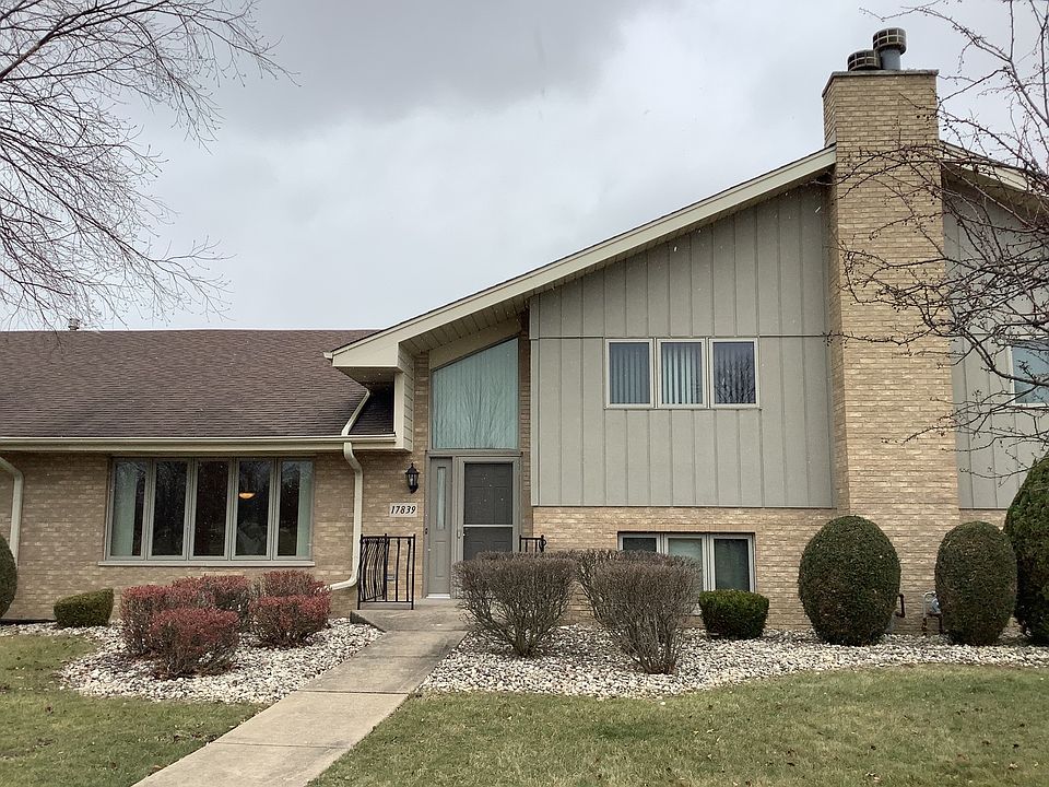 1st image of 17839 Columbus Ct #16