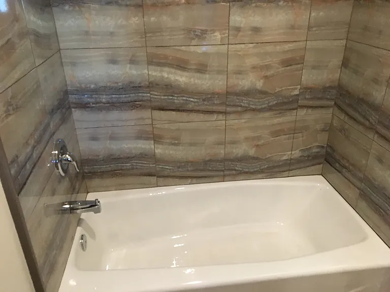 1005 S Baker St — Photo 16