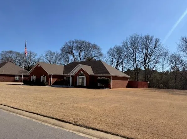 117 Pin Oak Dr, Florence, AL 35633