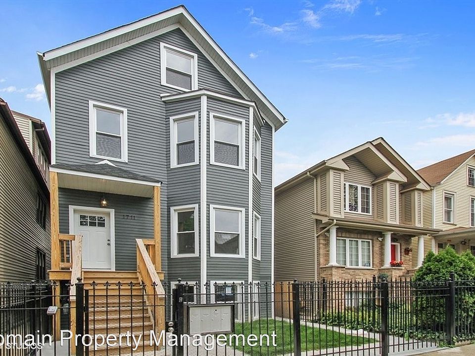1st image of 1711 N Albany Ave #11321332
