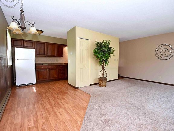 5th image of 1414F McNally Dr