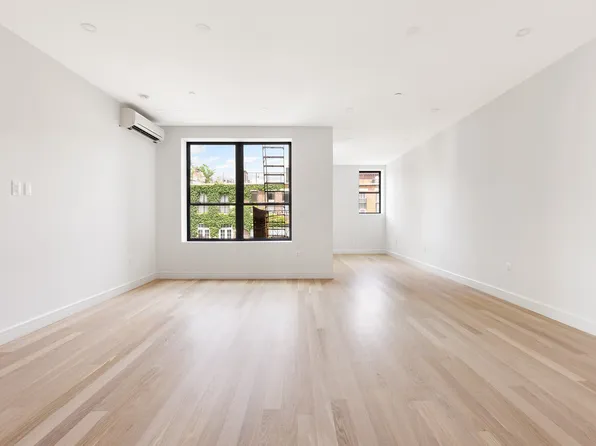 107 West 117th Street image 4 of 11