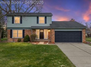 36641 Gardner St, Livonia, MI