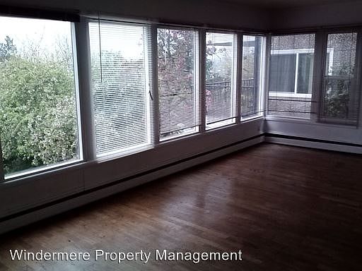 4th image of 515 N Garden St