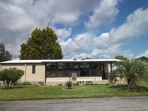 3rd image of 6305 La Costa Dr