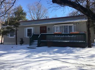 54 Lakeview Dr, Albrightsville, PA 18210