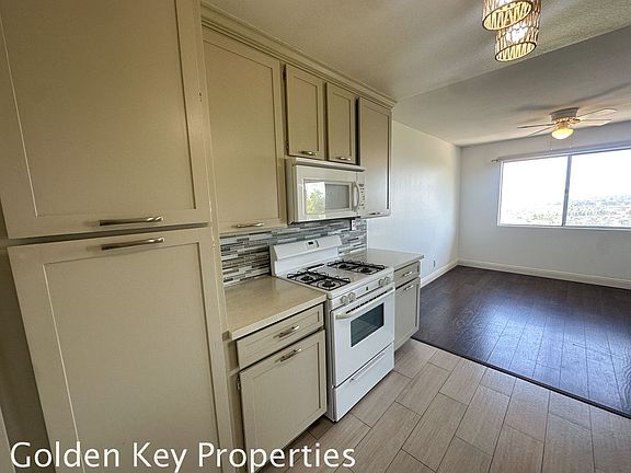 4th image of 4238 Vista Panorama Way Unit 210