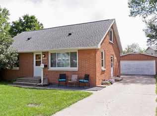 2447 1st St SW, Cedar Rapids, IA 52404
