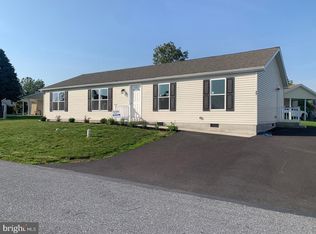 72 Westview Ter, Womelsdorf, PA
