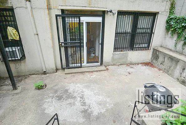 Rented by Listings Realty, LLC | media 30