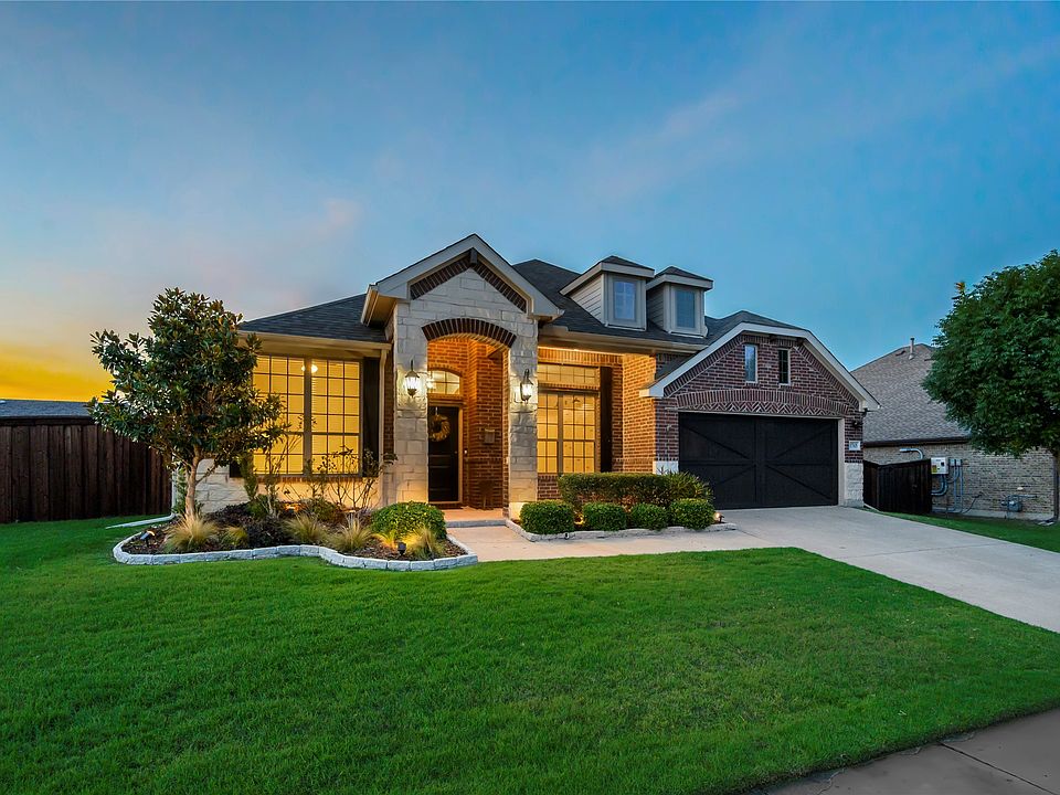1st image of 1765 Amalfi Dr