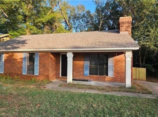 1214 Camellia Woods Ct, Prattville, AL 36067