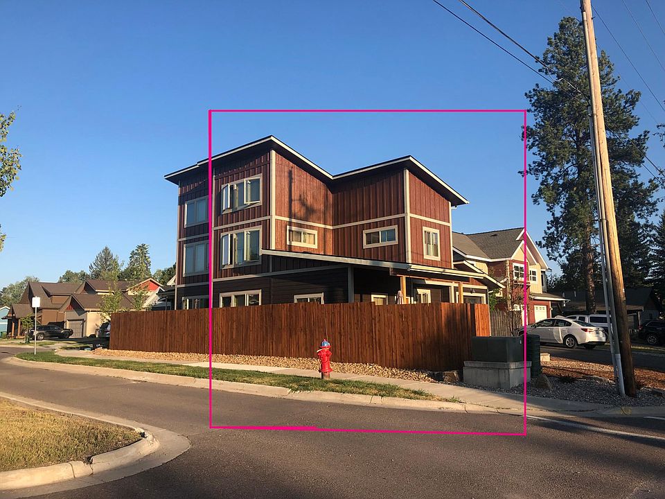 Duplex unit with dog run.