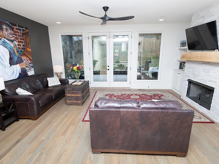 5821 Maxon Ave — Photo 12