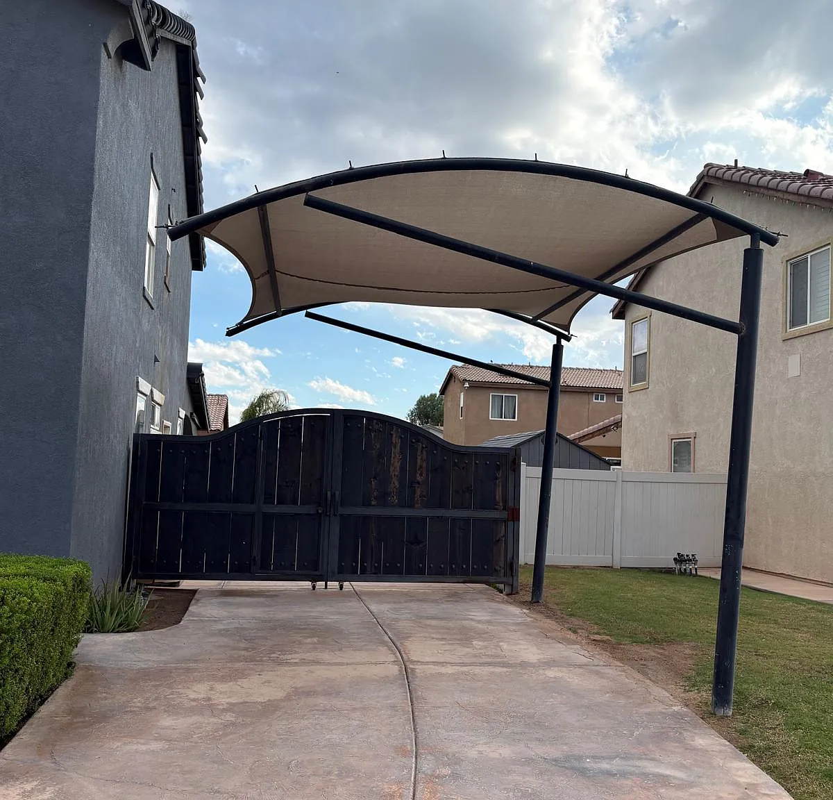 5 bed, 3027 sqft, $3,480 — Photo 4