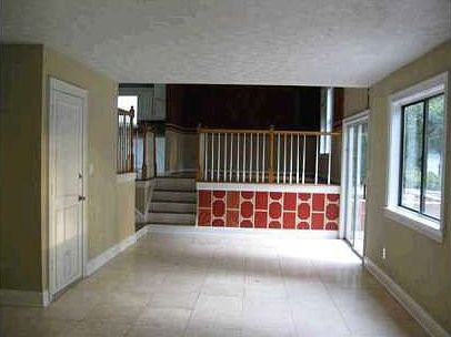 5th image of 928 Country Oaks Ct
