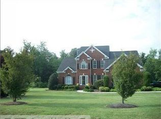 150 Carousel Ln, Stokesdale, NC 27357