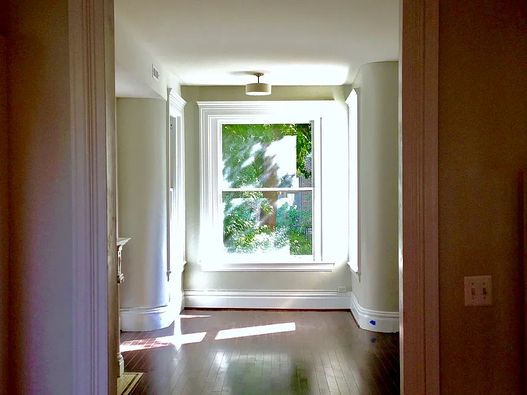 1729 P St NW #2 — Photo 2