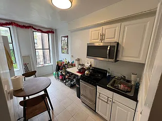 Rented by KNOCKKNOCK LLC