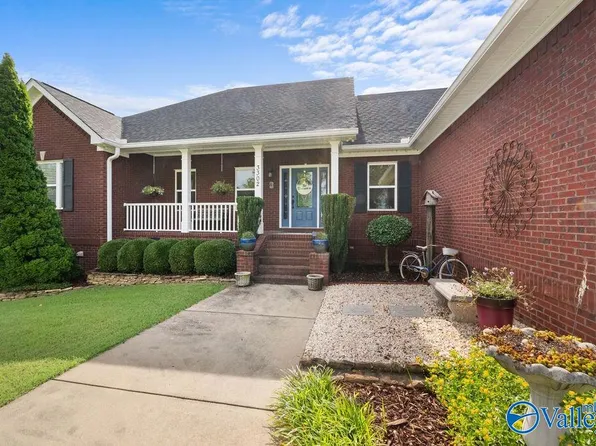 3302 Bryson, Gadsden, AL 35903