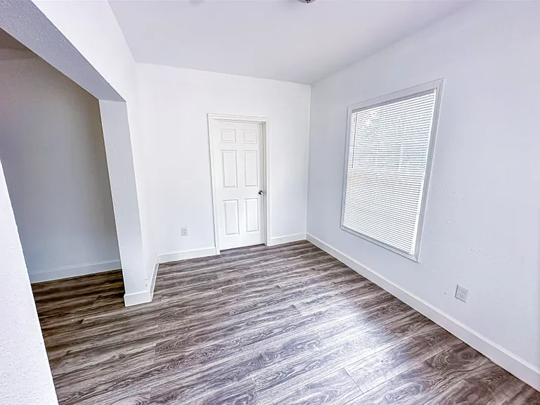 2555 Pierce St — Photo 50