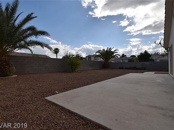 4th image of 8225 Bluff Creek Ave