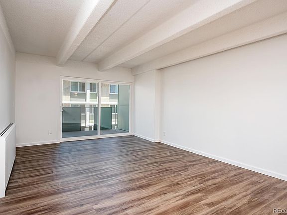 4th image of 1265 N Race St APT 408