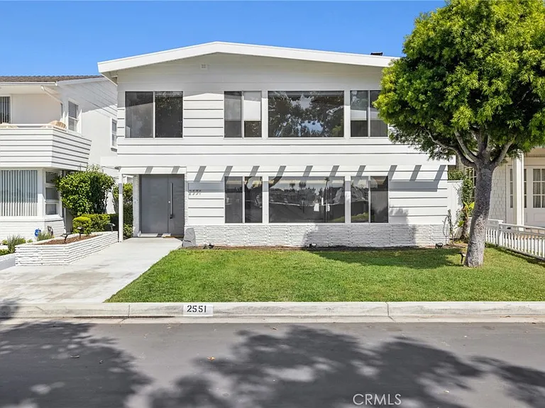 2551 Bayshore Dr — Photo 24