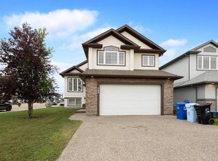 180 W Mountain Avens Cres, Wood Buffalo, AB T9K0J6