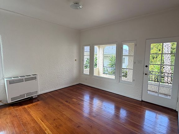 5th image of 632 N Orange Dr #638-1/2