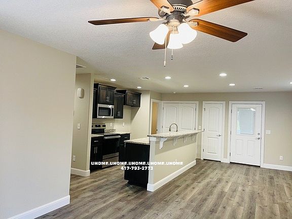 3rd image of 602 Empire Ave