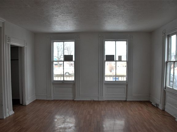 2nd image of 223 E 4th St