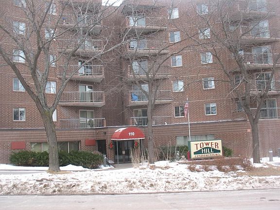 Multi unit building is secure, has a common area for social gathering, exercise room, craft area, elevator and mail delivered inside building.