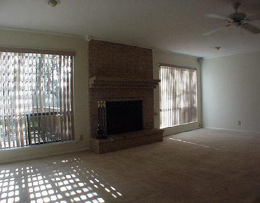 4th image of 406 STONEWOOD DR