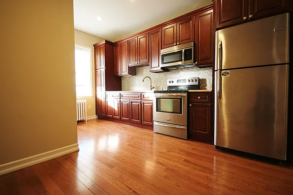 Rented by Bold New York | media 12