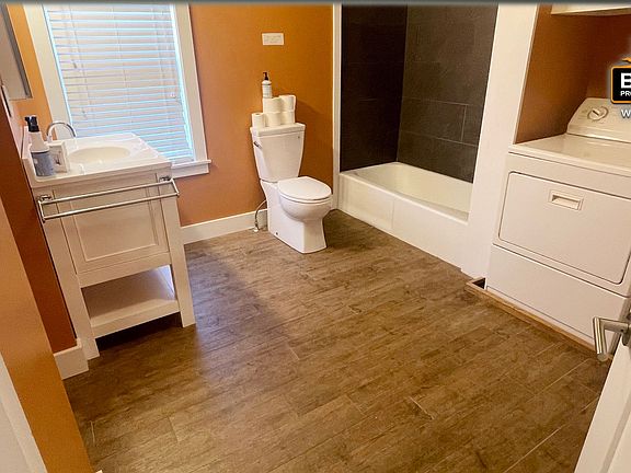 5th image of 43 Grove St #2