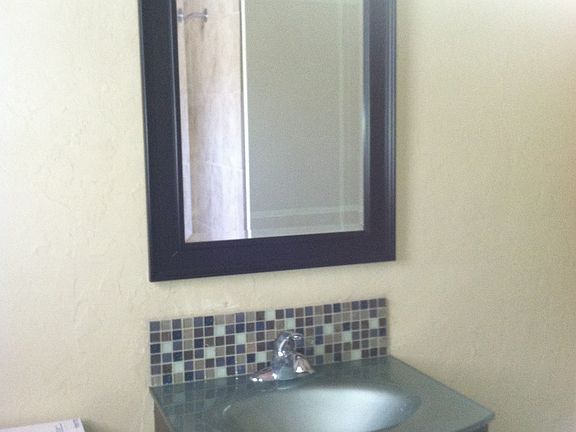 5th image of 208 NW 5th St