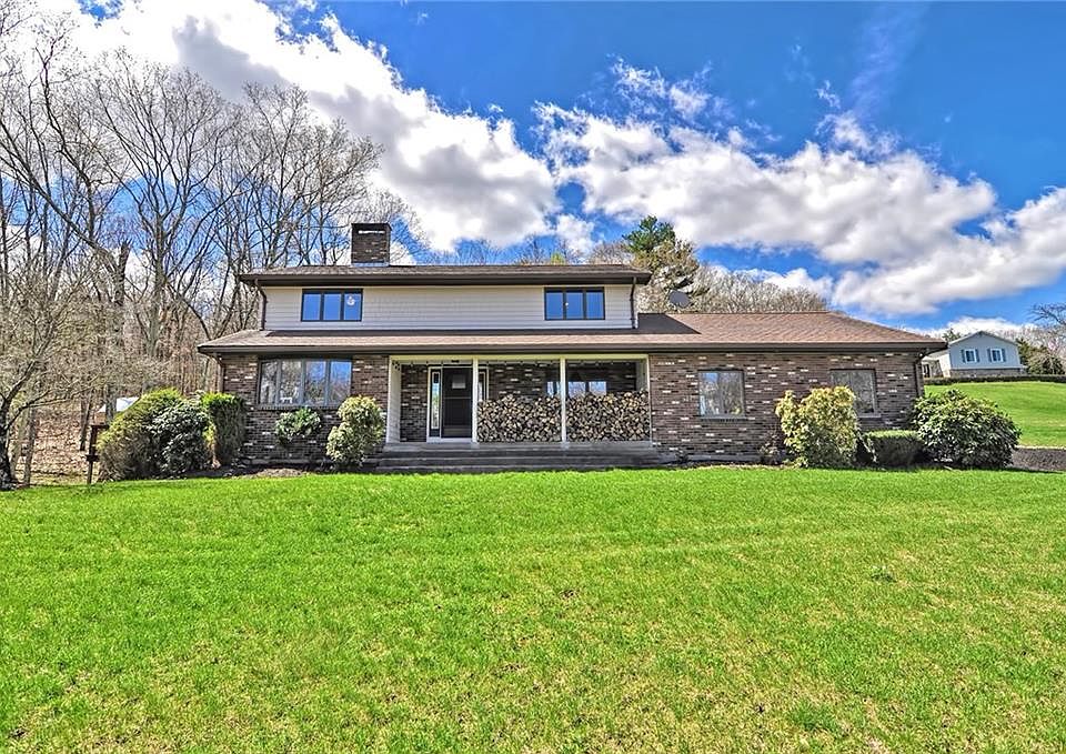 1st image of 120 Brentwood Dr