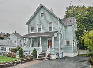 19 Meadow Ave, Suffern, NY 10901