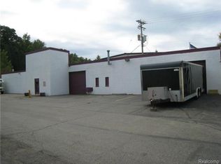 386 South St, Rochester, MI 48307