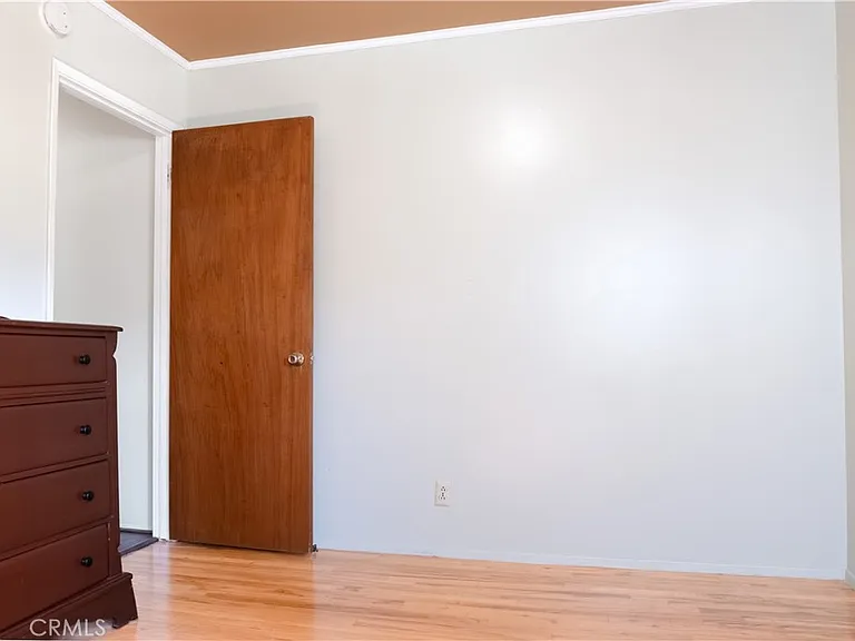 2941 Piedmont Ave — Photo 26